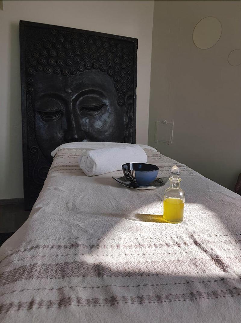 La Demeure Hotel Guingamp Luaran gambar